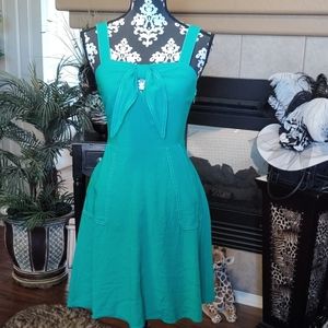 3 for 20 Green sweetheart neck dress